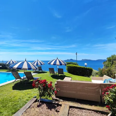بيت خشبي Atlantic Garden Oya